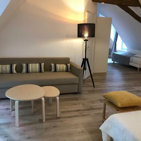 Отель Le Logis De Chaumont Экстерьер фото